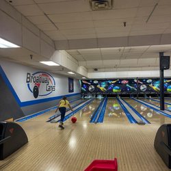 Broadway Lanes