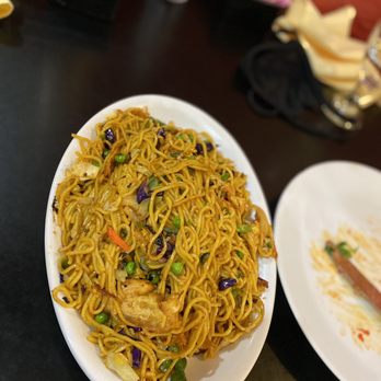 Kastoori Grill - a plate of noodles with meat and vegetables - Indian Near Me - Seattle, Washington Kastoori Grill - a plate of noodles with meat and vegetables - Indian Near Me - Seattle, Washington