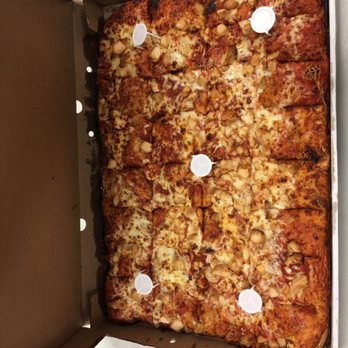 Picasso's Pizza - Chicken Pizza, mmmmmm. - Pizza Near Me - Lancaster, New York Picasso's Pizza - Chicken Pizza, mmmmmm. - Pizza Near Me - Lancaster, New York