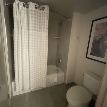 Embassy Suites by Hilton - Bathroom - Hotels Near Me - Phoenix, Arizona
