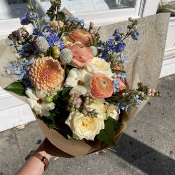 The Bud Stop - Bridal bouquet - Florists Near Me - San Francisco, California The Bud Stop - Bridal bouquet - Florists Near Me - San Francisco, California