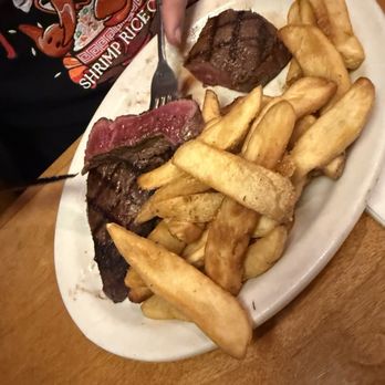 Texas Roadhouse - "Rare" sirloin - American Near Me - Athens, Georgia Texas Roadhouse - "Rare" sirloin - American Near Me - Athens, Georgia