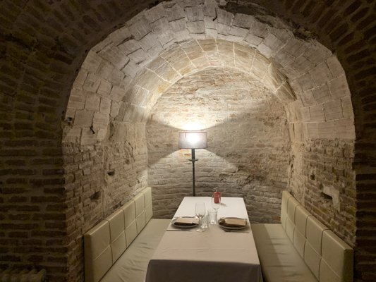 Bodega de los Secretos by null