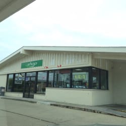 BP Station - The shop.