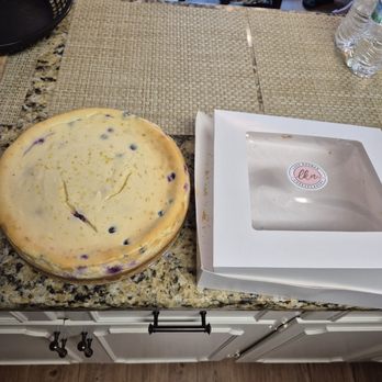 LKN Cheesecakery - 10" lemon blueberry - Desserts Near Me - Lincolnton, North Carolina LKN Cheesecakery - 10" lemon blueberry - Desserts Near Me - Lincolnton, North Carolina