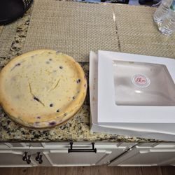 LKN Cheesecakery - 10" lemon blueberry