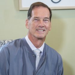 Robert A Lantzy, DMD