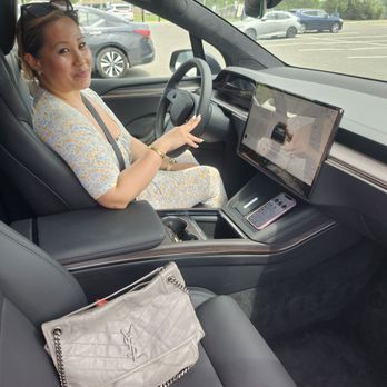 Tesla - Car Dealers Near Me - Westbury, New York