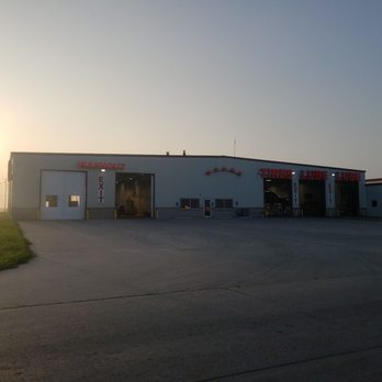 Five Star Truck Center - Tires Near Me - York, Nebraska Five Star Truck Center - Tires Near Me - York, Nebraska