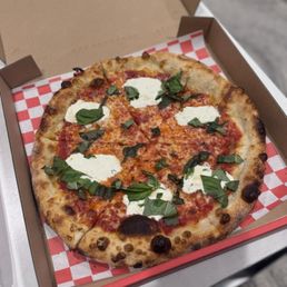 Burrata Pizza Burrata Pizza