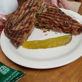 Lee’s Coffee & Tea - BLT - Coffee & Tea Near Me - Laurel, Mississippi Lee’s Coffee & Tea - BLT - Coffee & Tea Near Me - Laurel, Mississippi