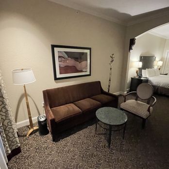 Hotel ZaZa Dallas Uptown - Living room - Hotels Near Me - Dallas, Texas Hotel ZaZa Dallas Uptown - Living room - Hotels Near Me - Dallas, Texas