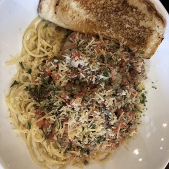 Da Kitchen Maui - Shrimp Scampi - Hawaiian Near Me - Kihei, Hawaii Da Kitchen Maui - Shrimp Scampi - Hawaiian Near Me - Kihei, Hawaii