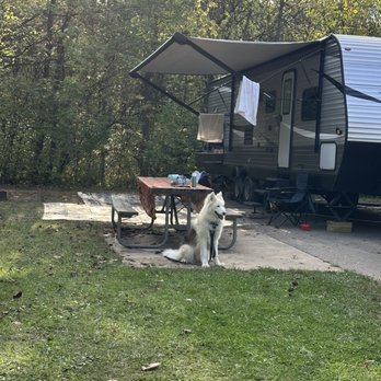 Alum Creek State Park - Camp setup at full hookup spot - Parks Near Me - Delaware, Ohio Alum Creek State Park - Camp setup at full hookup spot - Parks Near Me - Delaware, Ohio