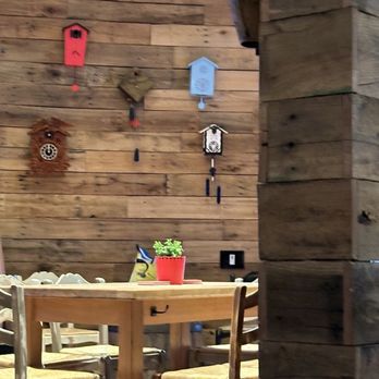 Cuckoo Clock Brauhaus - German Near Me - Miami, Florida