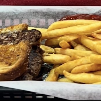 Runaway Train Cafe - Patty Melt and Fries! - Diners Near Me - Brownwood, Texas