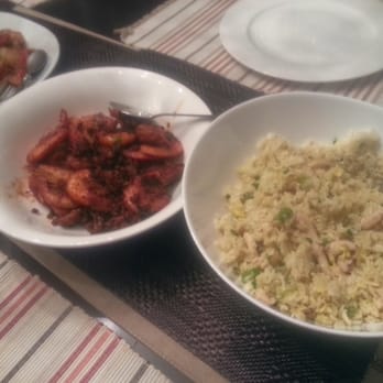 Chi's Congee & Noodle House - Shrimp with ground pork & black bean sauce and chicken fried rice! - Chinese Near Me - Mississauga, Ontario Chi's Congee & Noodle House - Shrimp with ground pork & black bean sauce and chicken fried rice! - Chinese Near Me - Mississauga, Ontario