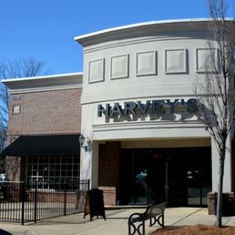 New Location. In the space previously occupied by Pennisula China Bistro