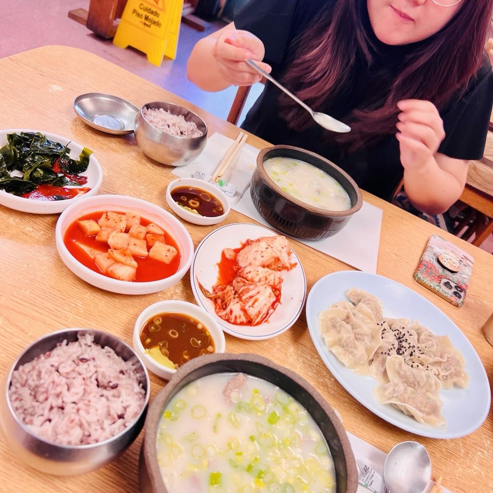 Jangmo Jip - Seolleongtang and steamed dumplings - Korean Near Me - La Palma, California Jangmo Jip - Seolleongtang and steamed dumplings - Korean Near Me - La Palma, California