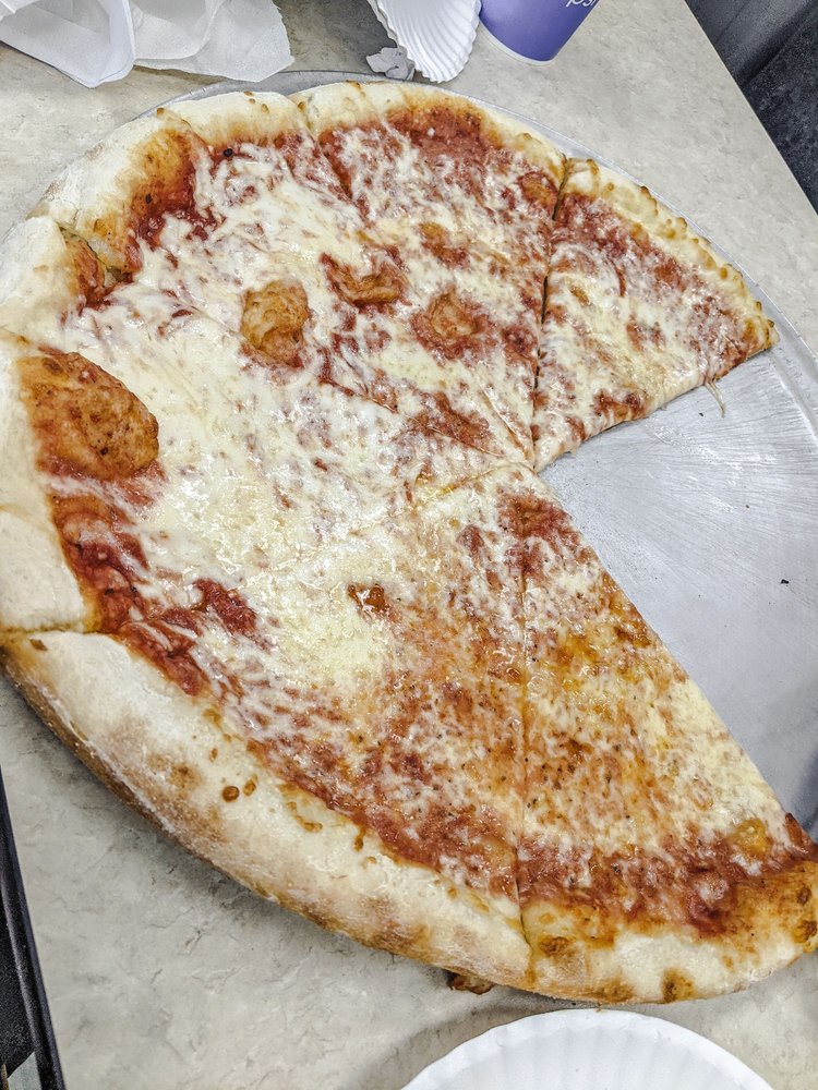 Food from Vincenzo's Pizzeria