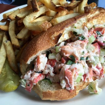 McMenamins Anderson School - Lobster Roll - Hotels Near Me - Bothell, Washington McMenamins Anderson School - Lobster Roll - Hotels Near Me - Bothell, Washington
