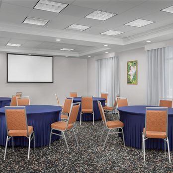 Hampton Inn & Suites Clinton - I-26 - Meeting Room - Hotels Near Me - Clinton, South Carolina Hampton Inn & Suites Clinton - I-26 - Meeting Room - Hotels Near Me - Clinton, South Carolina