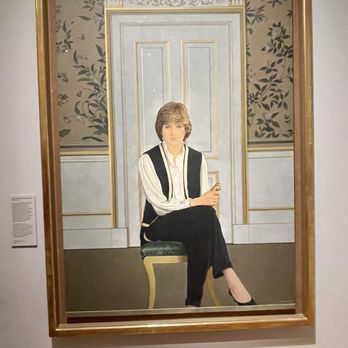 National Portrait Gallery - Dianna - Art Galleries Near Me - London, XGL