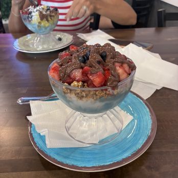 Grain and Berry - Richardson - Cloud base açai bowl - Juice Bars & Smoothies Near Me - Richardson, Texas