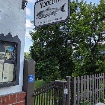 Yodelin - Streetview - Seafood Near Me - Leavenworth, Washington