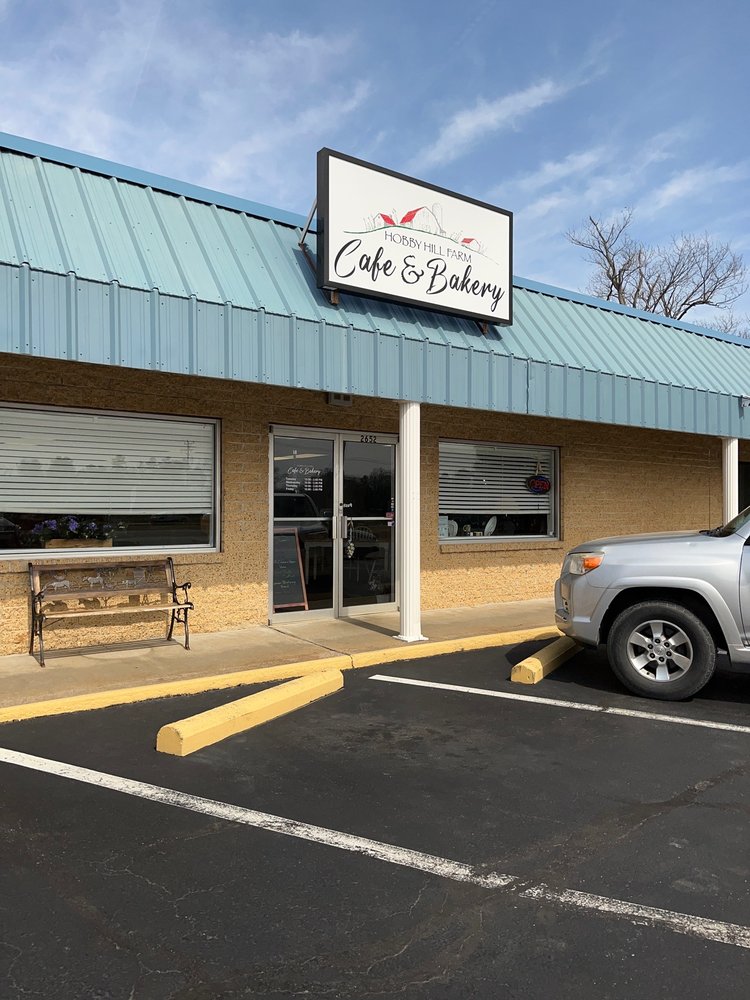 Hobby Hill Farm Cafe & Bakery Logo