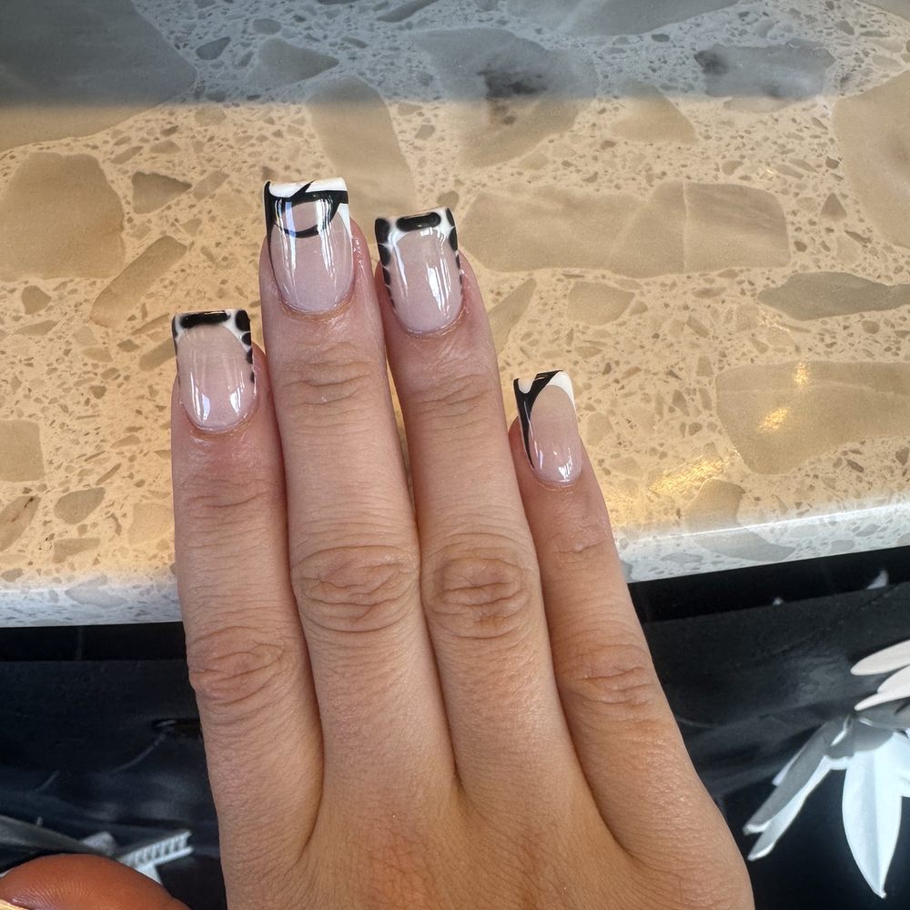 Luv Nails Bar - Nail Salons Near Me - Tacoma, Washington