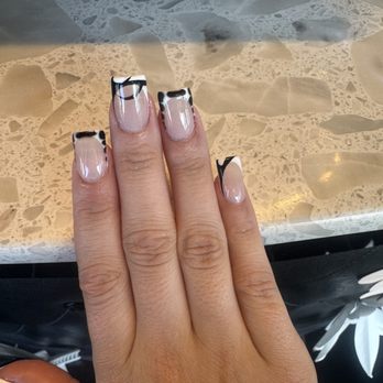 Luv Nails Bar - Nail Salons Near Me - Tacoma, Washington