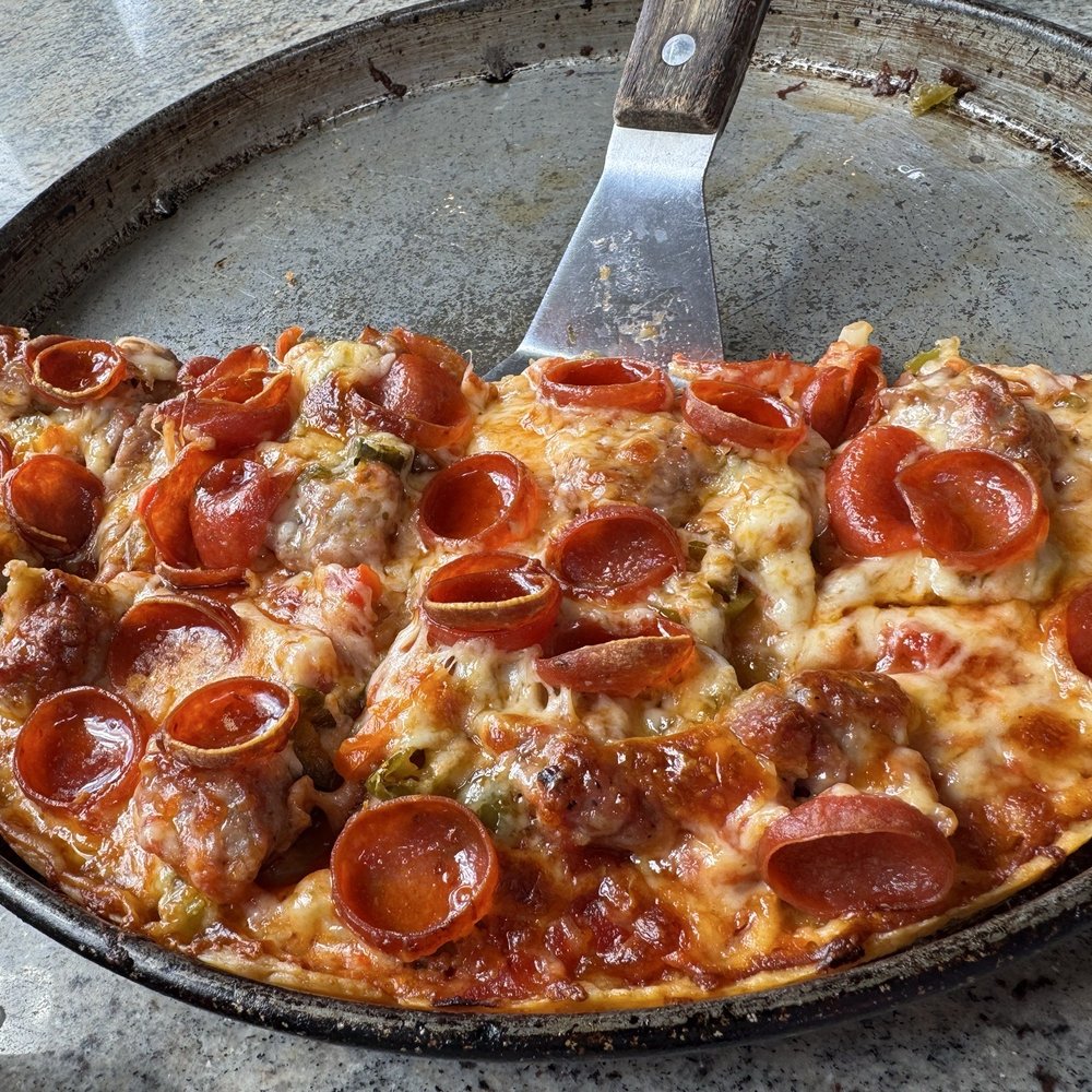 Lou Malnati's Pizzeria - 4'26 - the "Mike's hot honey", thin crust medium for ~$25. Auto cut it in square like pieces. - Pizza Near Me - Scottsdale, Arizona Lou Malnati's Pizzeria - 4'26 - the "Mike's hot honey", thin crust medium for ~$25. Auto cut it in square like pieces. - Pizza Near Me - Scottsdale, Arizona