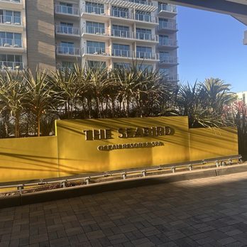 The Seabird Resort - Resorts Near Me - Oceanside, California