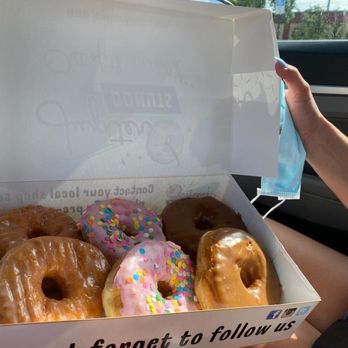 Jupiter Donuts North Palm Beach - Glazed strawberry and maple - Donuts Near Me - North Palm Beach, Florida Jupiter Donuts North Palm Beach - Glazed strawberry and maple - Donuts Near Me - North Palm Beach, Florida