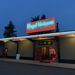 Royal Unicorn - Exterior