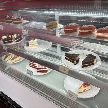 Gelo cafe - Delicious cakes - Ice Cream & Frozen Yogurt Near Me - Richmond, Virginia Gelo cafe - Delicious cakes - Ice Cream & Frozen Yogurt Near Me - Richmond, Virginia