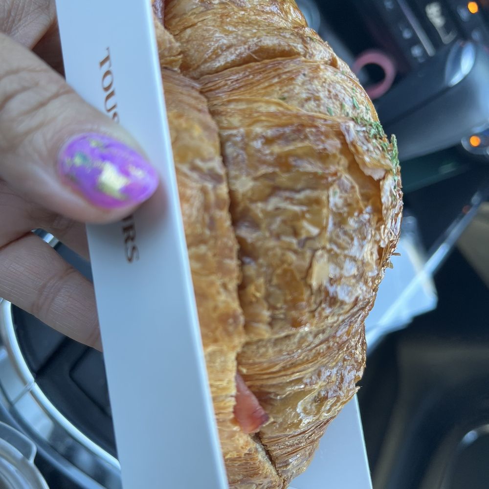Tous Les Jours - Ham and cheese croissant - Bakeries Near Me - Beaverton, Oregon Tous Les Jours - Ham and cheese croissant - Bakeries Near Me - Beaverton, Oregon