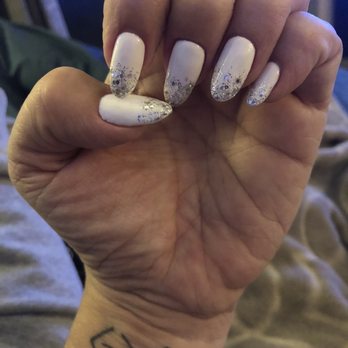 Studio Yen Nail & Spa - White with gorgeous silver accents! - Nail Salons Near Me - Gilbert, Arizona