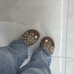 Love my pedicure they lasted so long Love my pedicure they lasted so long