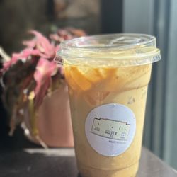 Willa’s Provisions - Iced latte w vanilla