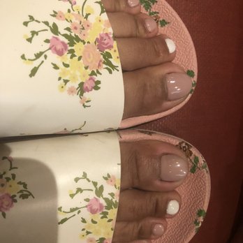Queen Nails and Spa - Nail Salons Near Me - Carlsbad, California Queen Nails and Spa - Nail Salons Near Me - Carlsbad, California