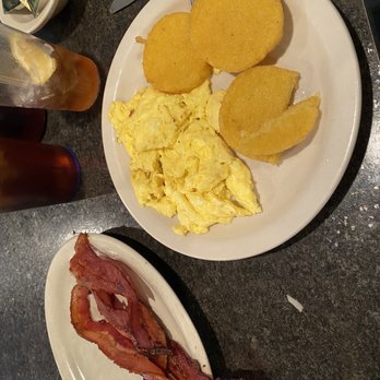 Samantha's Restaurant - Mush, eggs and bacon - Diners Near Me - North Canton, Ohio Samantha's Restaurant - Mush, eggs and bacon - Diners Near Me - North Canton, Ohio