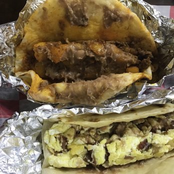 Rodriguez Bakery & Restaurant - Potatoe & chorizo w/ bean Egg & bacon w/ bean - Bakeries Near Me - Grand Prairie, Texas