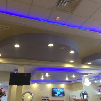 Queen's Nails & Day Spa - Hair Salons Near Me - Biloxi, Mississippi Queen's Nails & Day Spa - Hair Salons Near Me - Biloxi, Mississippi