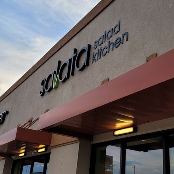 Salata - Outside of Salata - Salad Near Me - Houston, Texas