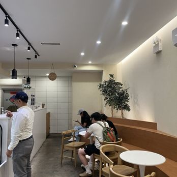 Jooy Tea Shoppe - Bubble Tea Near Me - Brooklyn, New York