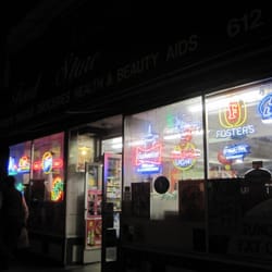David's Food Store