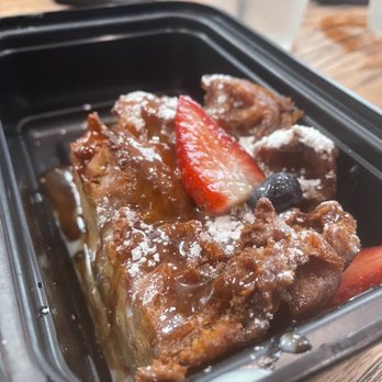 Taste Bar + Kitchen - Deep Fried Waffle Bread Pudding - Cocktail Bars Near Me - Houston, Texas Taste Bar + Kitchen - Deep Fried Waffle Bread Pudding - Cocktail Bars Near Me - Houston, Texas