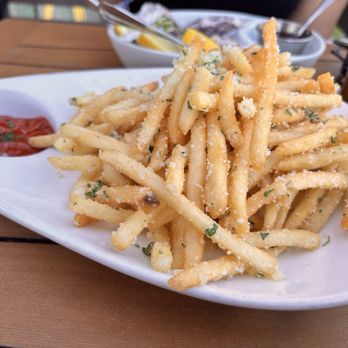 The Rooftop - Best. THE ABSOULTE BEST. Truffle fries I've ever had - New American Near Me - Healdsburg, California The Rooftop - Best. THE ABSOULTE BEST. Truffle fries I've ever had - New American Near Me - Healdsburg, California